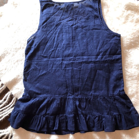 Top - Picture 2 of 2